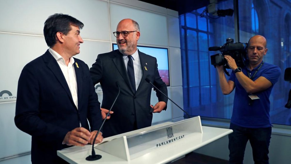 JxCat i ERC es disculpen i