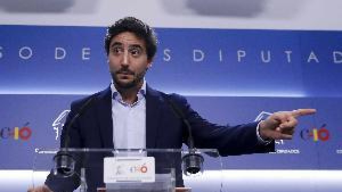 Ciudadanos recalca que si Torra acude al Congreso debe respetar la ley