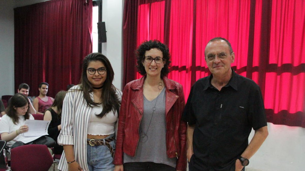 Imatge d’arxiu de Pueyo amb la dirigent d’ERC Marta Rovira.