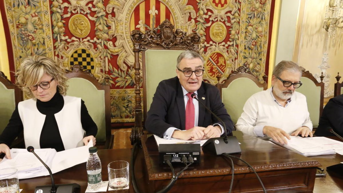 El gobierno de la Paeria niega de plano irregularidades contables en la EMU y amenaza al PDeCAT con acciones legales por perjudicar a la empresa