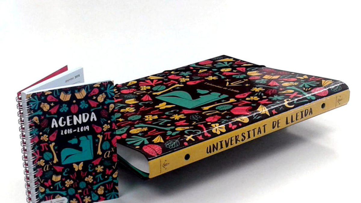 L’agenda i la carpeta d’aquest curs de la Universitat de Lleida.