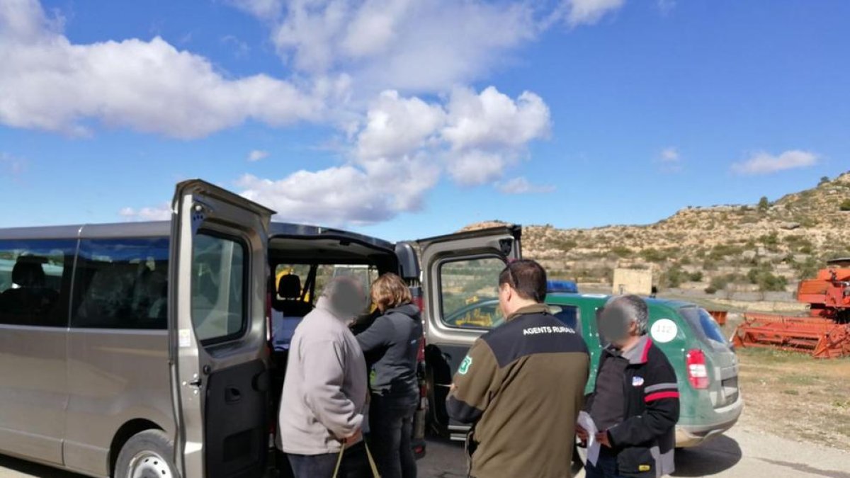 Els rurals i la plataforma recorren els pobles de les Garrigues.