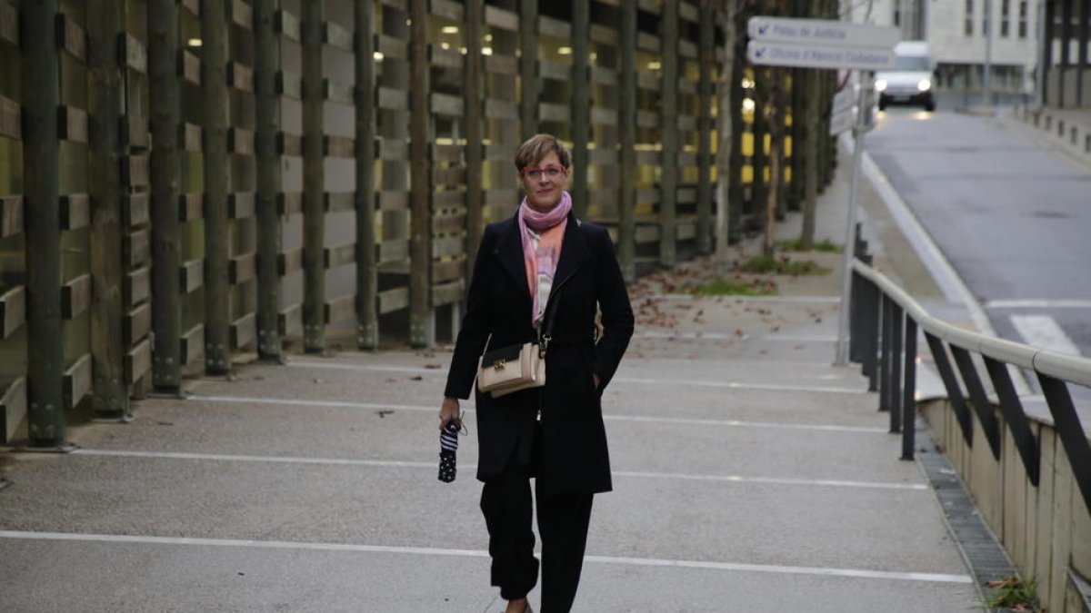 Ángeles Ribes (portavoz del grupo de Cs).