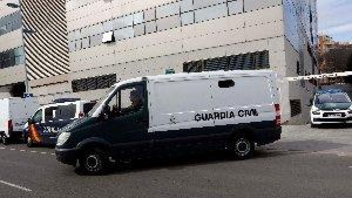 Ana Julia volia que la troballa de samarreta de Gabriel desviés l'atenció
