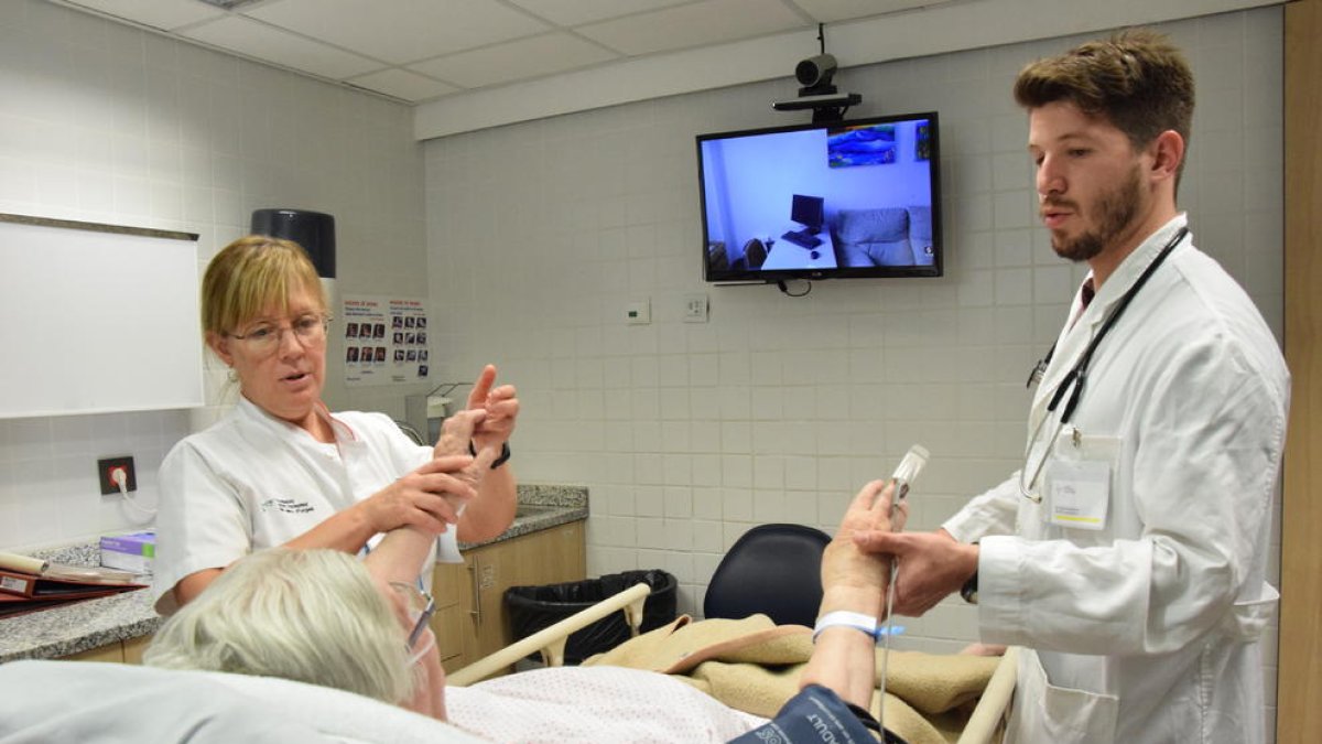 La Seu es centro de referencia del Teleictus y puede valorar pacientes de forma conjunta con el Arnau.