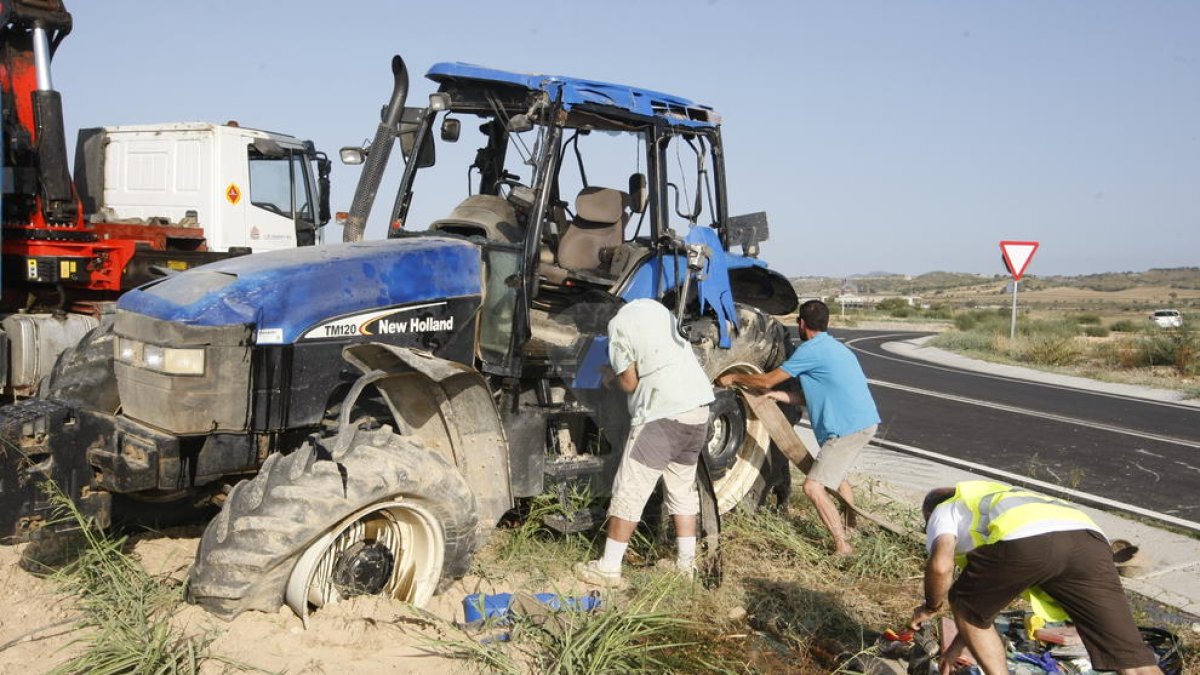 Tres ferits en dos accidents a la C-12 i a l'autovia