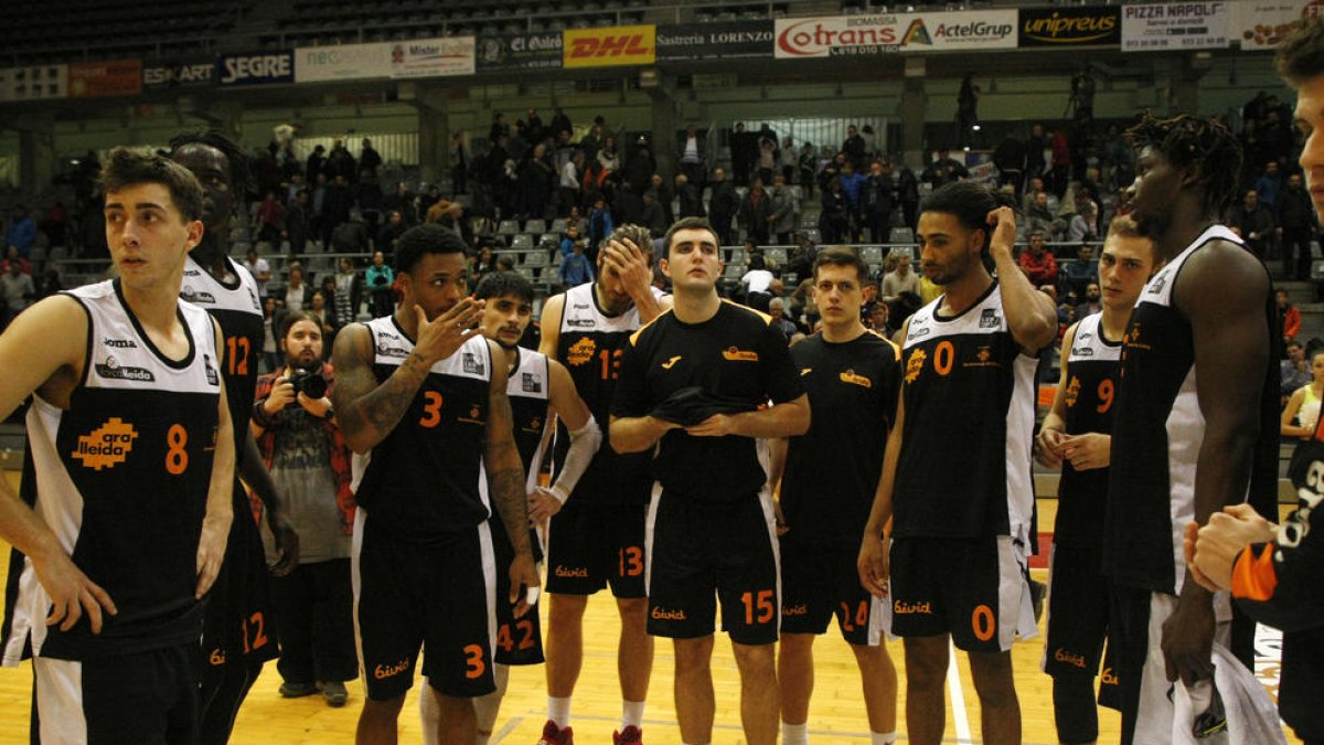 Jorge Serna espera que su equipo aprenda de los errores y reaccione mañana en Castellón.