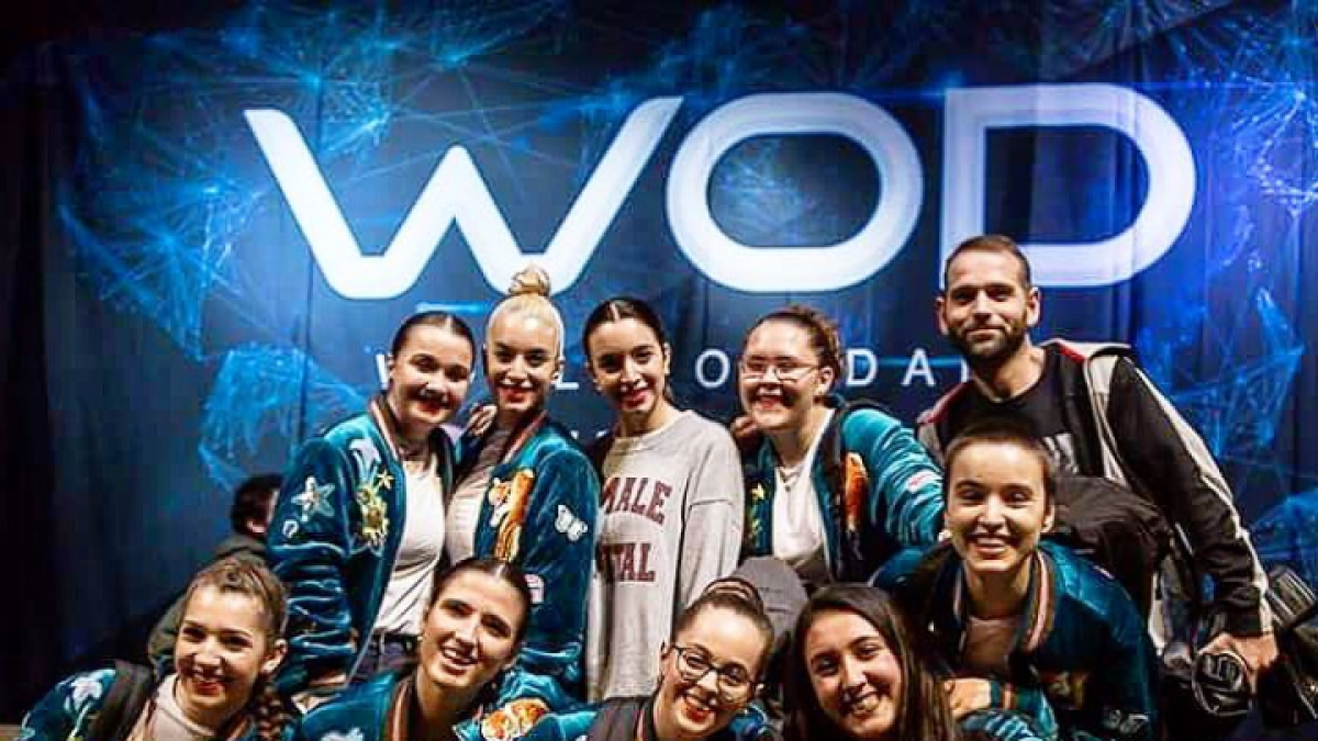 Celebració de la tercera posició al World of the Dance.