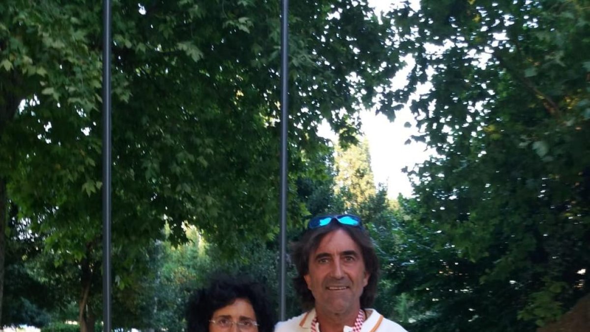 Medalles per a Montse i Rafael Herrera