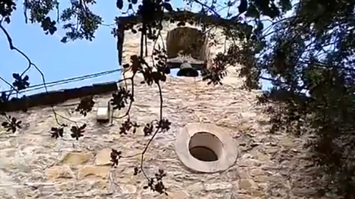 Imatge del campanar de la Terreta, nucli de Tremp.