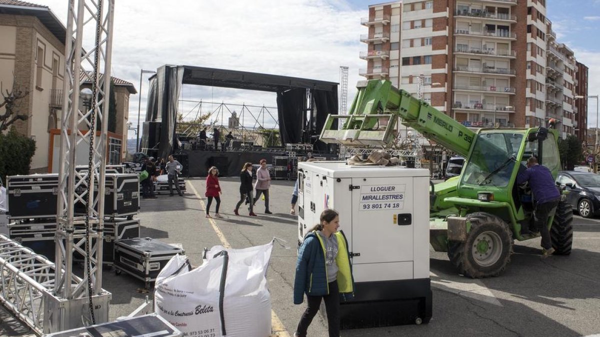 Màrquez no sortirà al balcó de la Paeria en no ser retirada la pancarta de suport als presos polítics