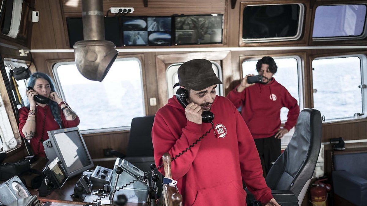 El barco de Open Arms retenido en Italia, capitaneado por un leridano