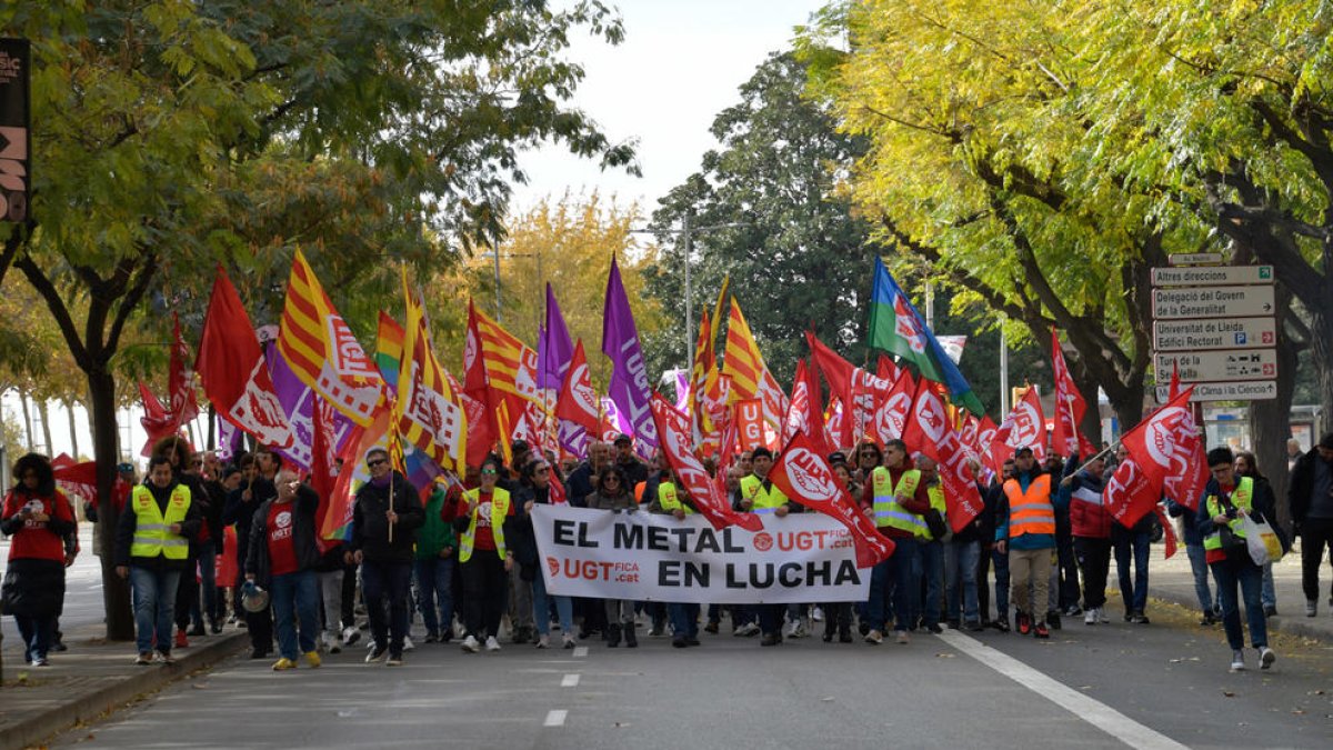Manifestació del sector del metall de Lleida