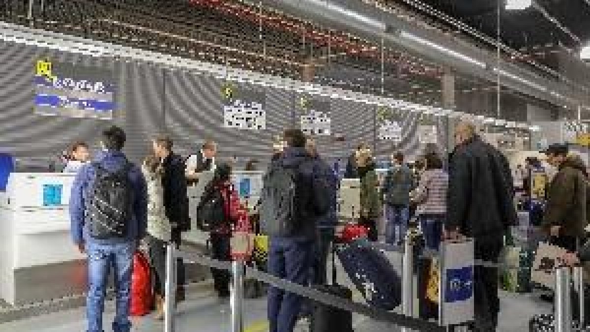 Facua pide cambiar la legislación de las aerolíneas para facilitar la recuperación del dinero