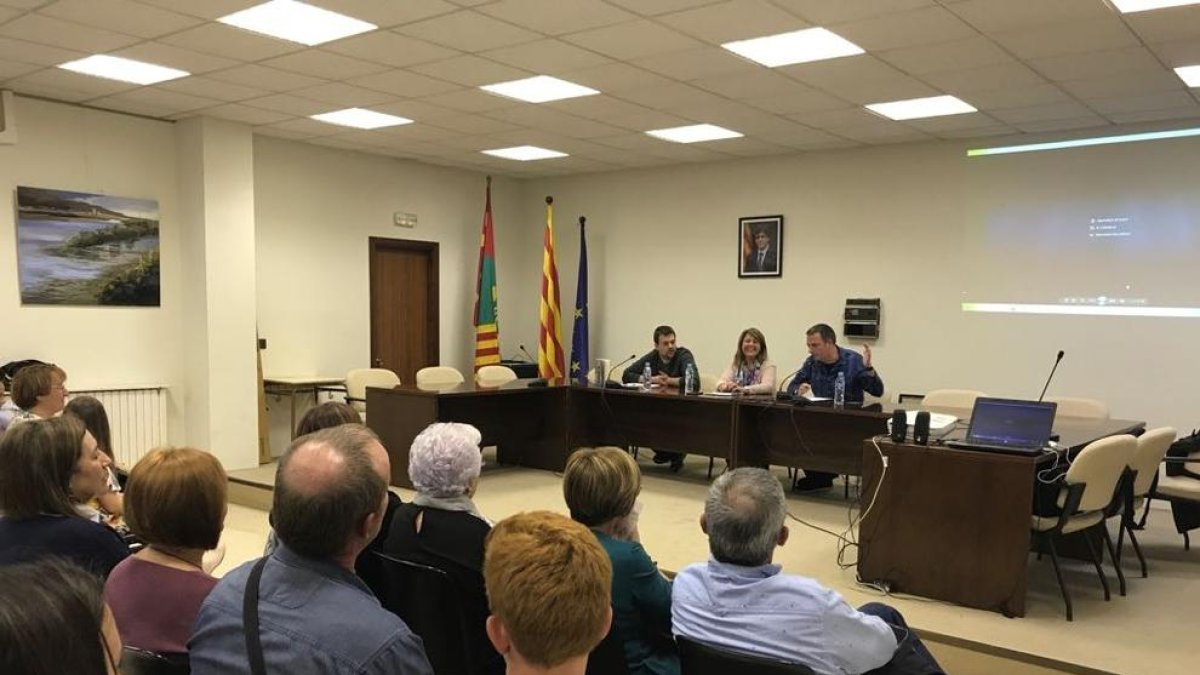 Francesc Latorre presenta “Cop de Teatre!” en su Aitona natal