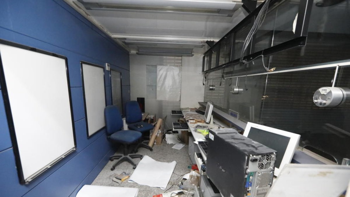 Saqueig dels cines Lauren, a Cappont, el mes d’abril passat.