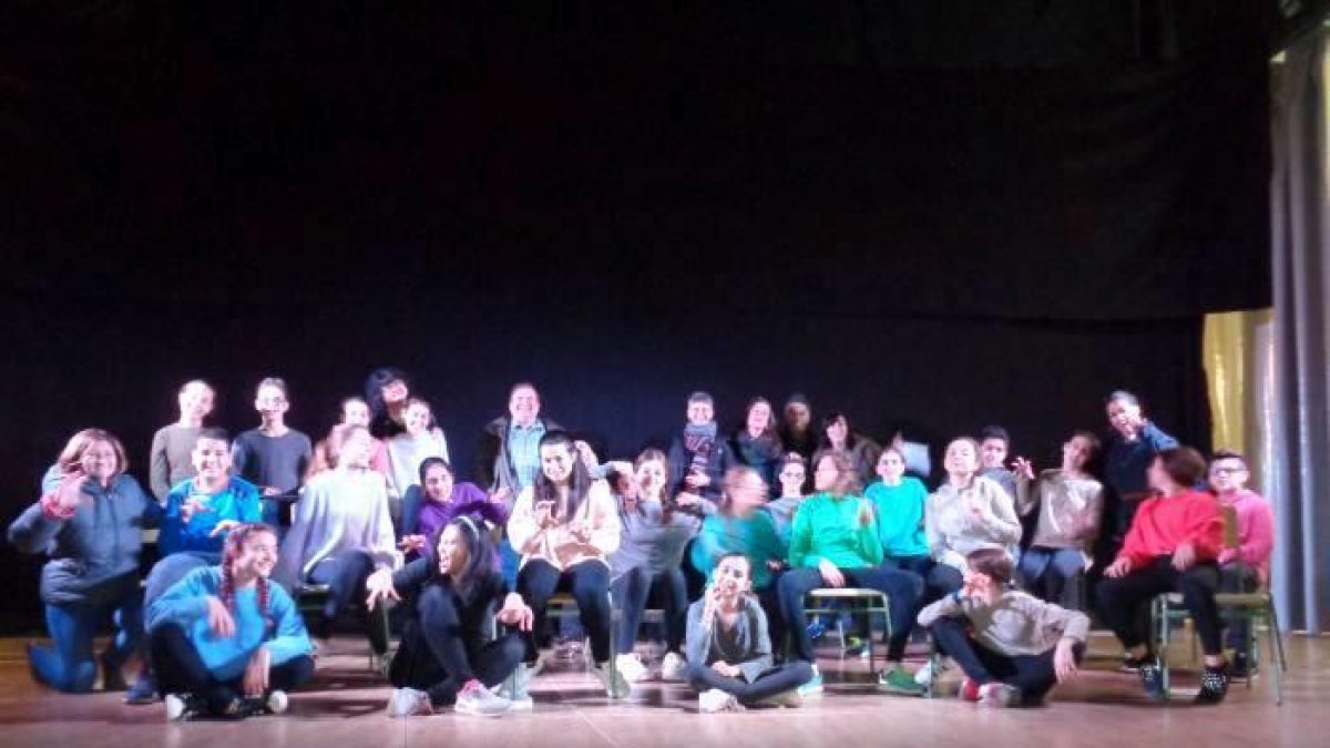 Vancouver i Sort, units pel teatre