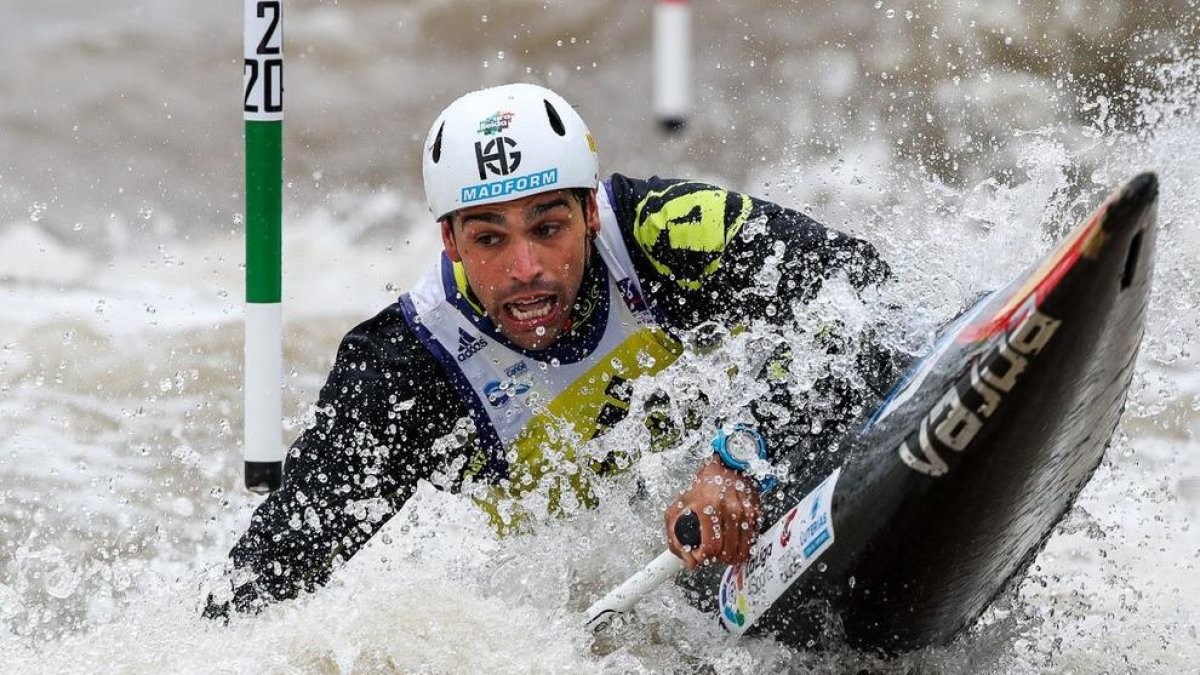 Dani Marzo, que no pudo lograr la clasificación, en plena acción ayer en el canal alemán.
