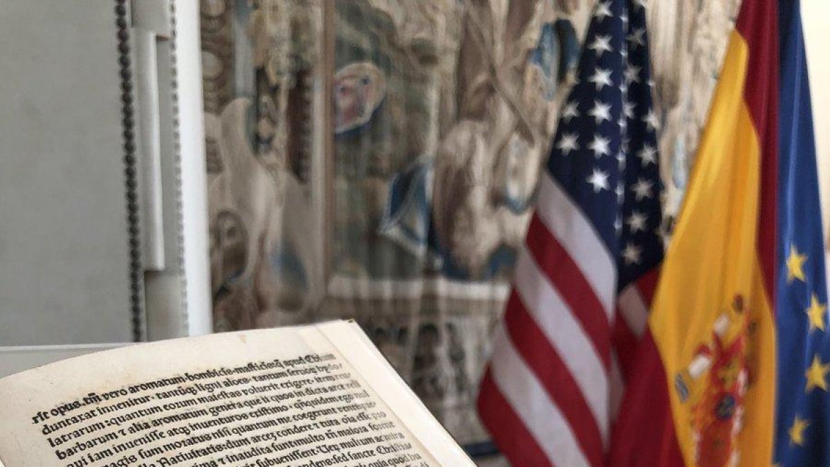 Imatge de la carta en què Colom narra als Reis Catòlics el descobriment d’Amèrica.