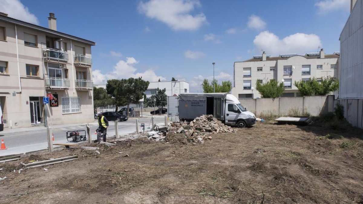 El solar que acollirà el nou pàrquing gratuït.