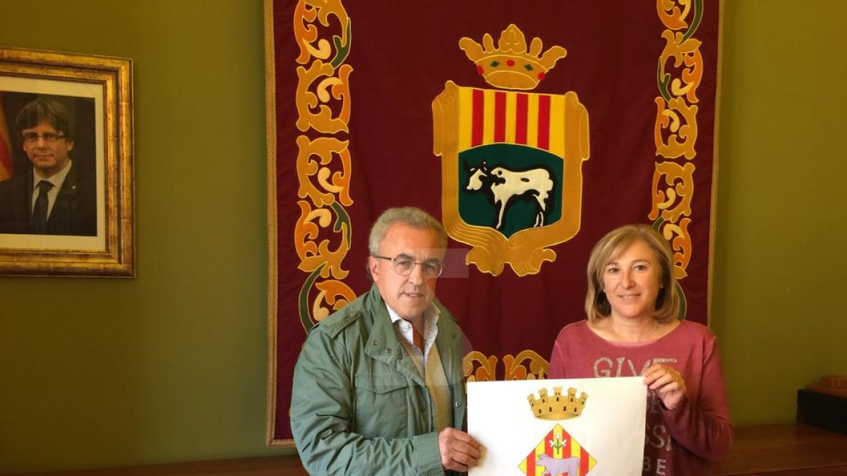 Les Borges aprova el nou escut heràldic