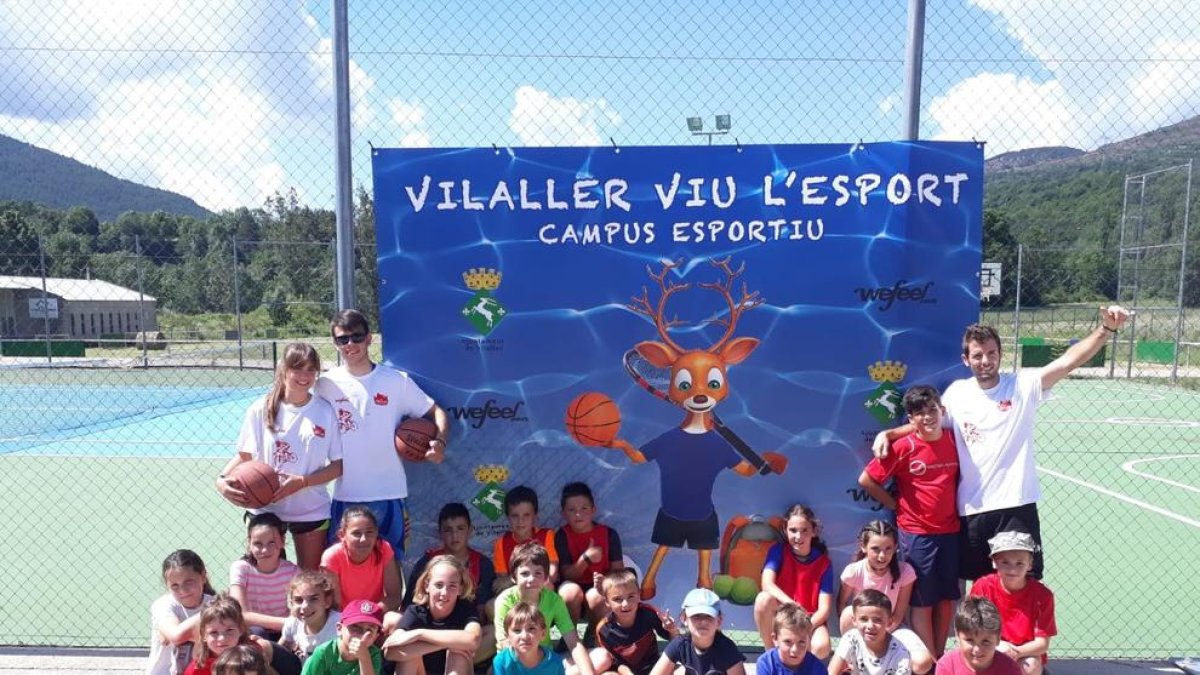 El campus de Vilaller reuneix trenta joves