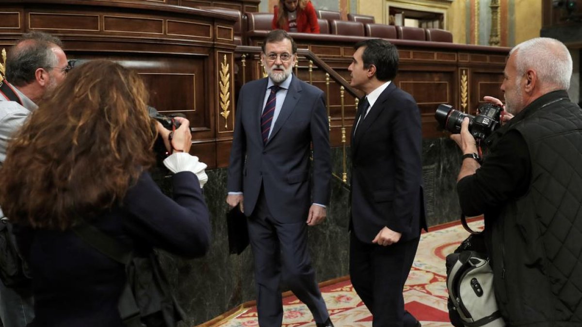 El Govern recorre al Constitucional la llei que permetria investir a Puigdemont