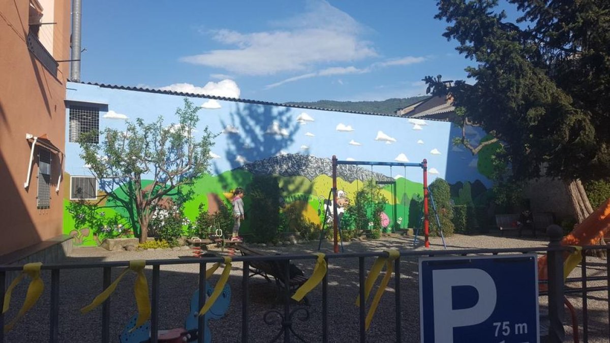 Nueva plaza 1 de Octubre en Ribera d’Urgellet