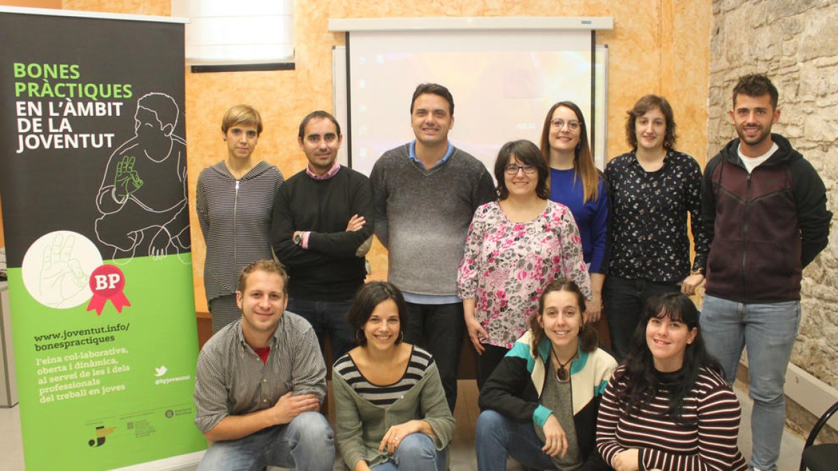 Empleo y formación para jóvenes