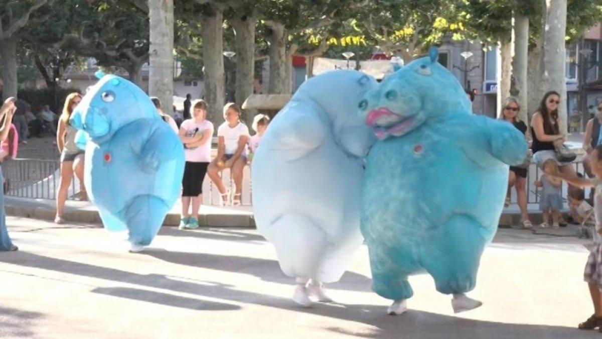 L'espectacle 'Hippos' de Zum Zum Teatre i Quim Bigas, millor estrena d'arts de carrer de FiraTàrrega