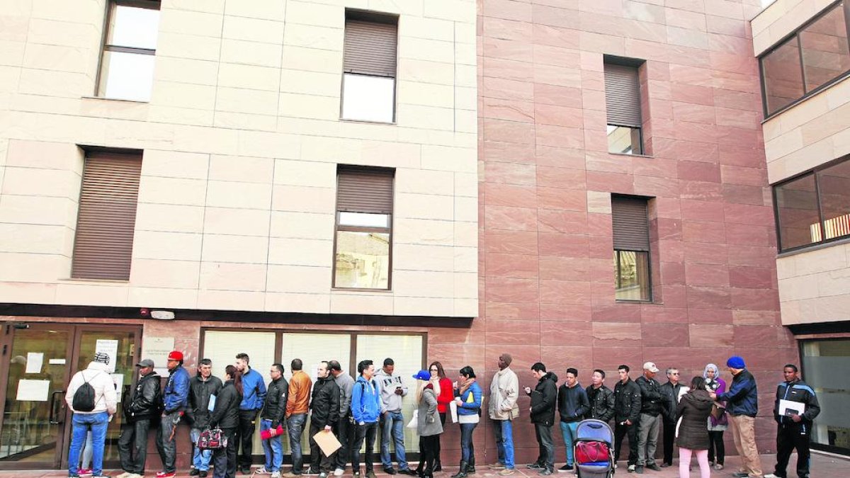 Imagen de archivo del Registro Civil de Lleida, donde se presentó la solicitud de nacionalidad.