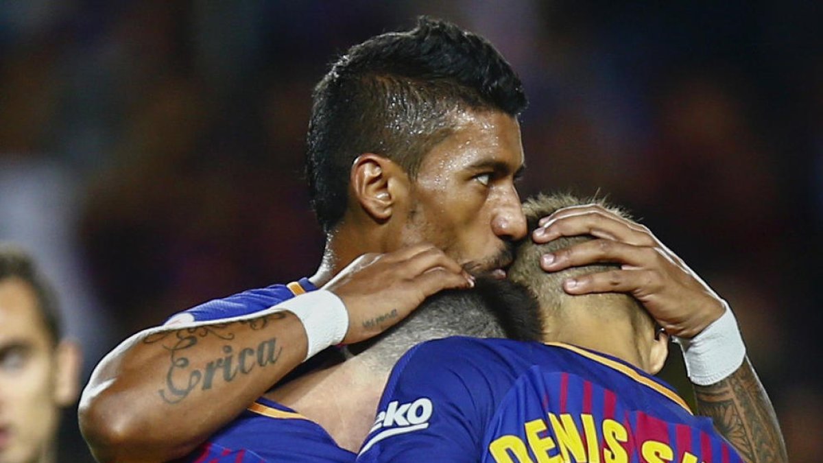 Paulinho celebra un gol amb el Barça la temporada passada.
