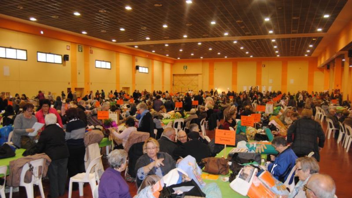 Un momento del encuentro celebrado en el pabellón Pla d’Urgell de Mollerussa.