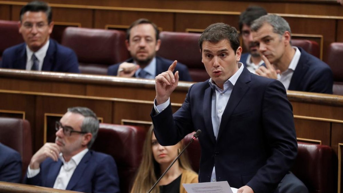 El líder de Cs, Albert Rivera, durante su intervención en la sesión de control al Gobierno.