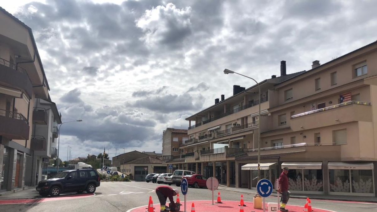 La rotonda que se ha habilitado en la calle de Solsona.