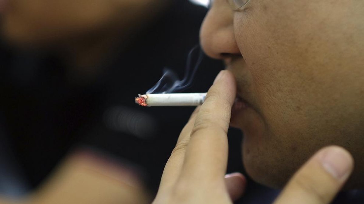Alcohol y tabaco, detrás del daño cardiaco de adolescentes