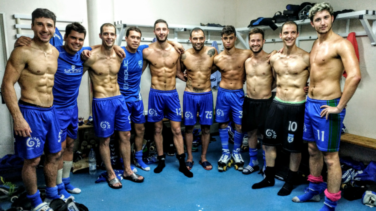L’equip va celebrar una nova gesta al vestidor i avui lluitarà per conquerir la primera Lliga Catalana.