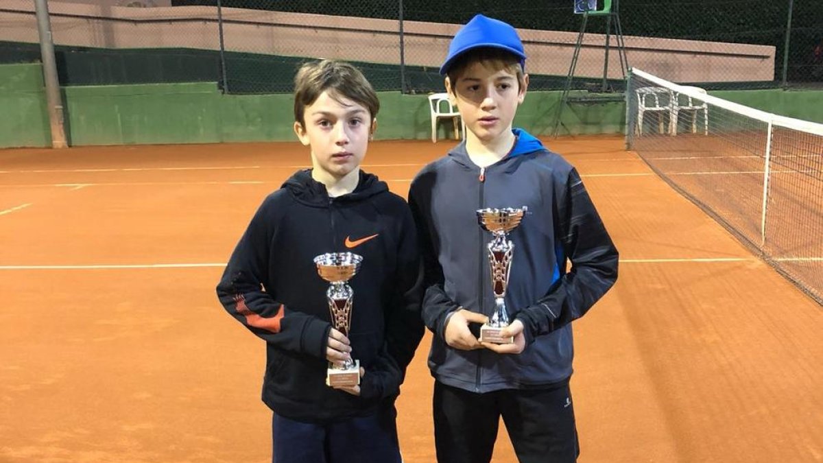 Eloi Pericón y Nil Rubio, jugadores del CT Urgell.
