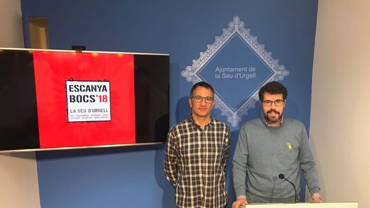 L’alcalde de la Seu, Albert Batalla, i el director del Servei Municipal d’Esports, David Vallvé.