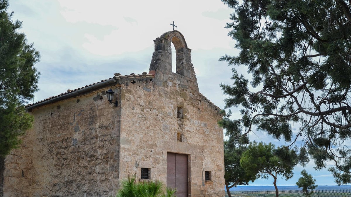 Imagen de la ermita de Carrassumada.