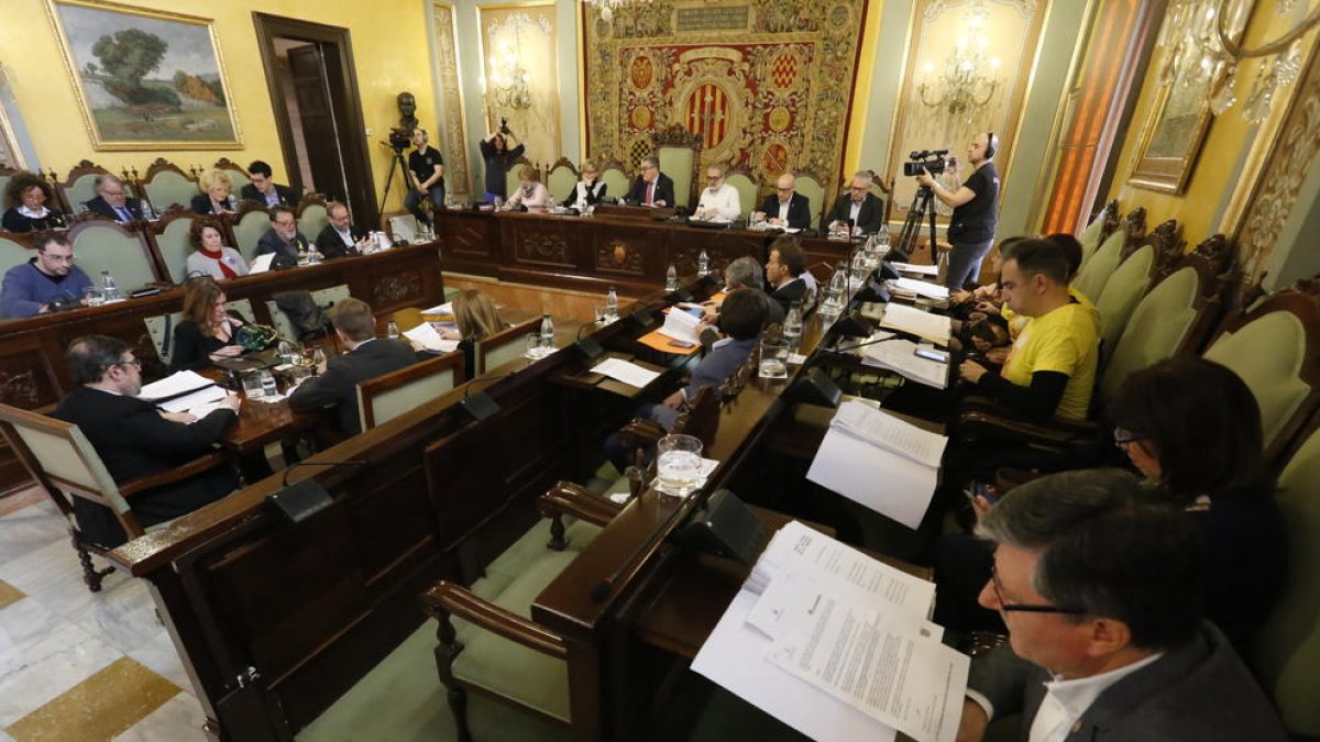 La Paeria aprueba iniciar la rescisión del contrato de la discoteca de Gardeny