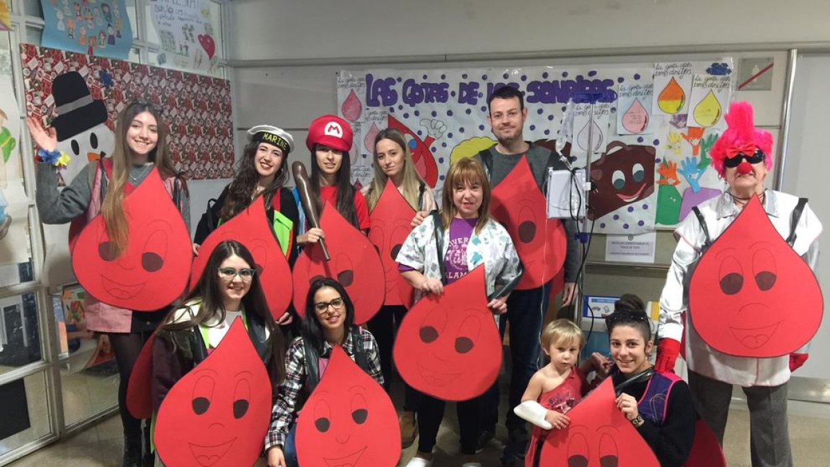 El proyecto ‘La gota viatgera, ser donant és premi de vida’ fue presentado con la ONG Mags del Món.