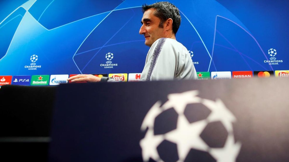 Ernesto Valverde, ahir durant la roda de premsa prèvia al partit d’avui contra el Tottenham.