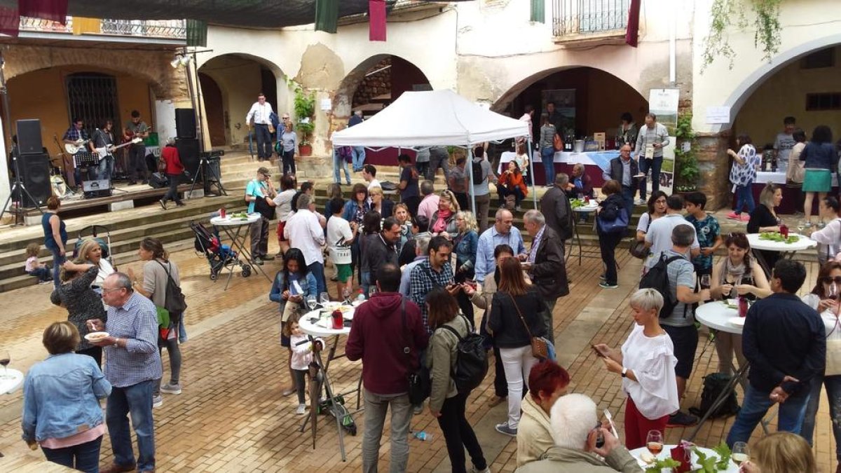 Vermut musical de la Fira del Vi de Talarn.