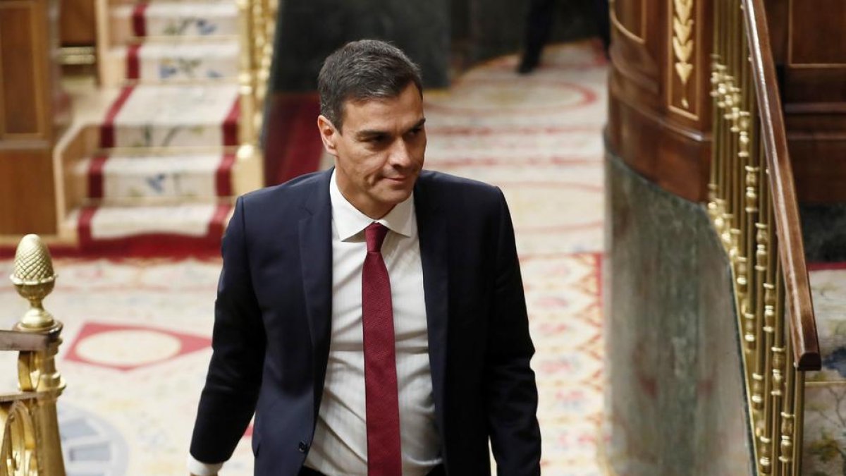 Sánchez sobre Montón: 'El Gobierno eligió la ejemplaridad, a otros les cuesta'