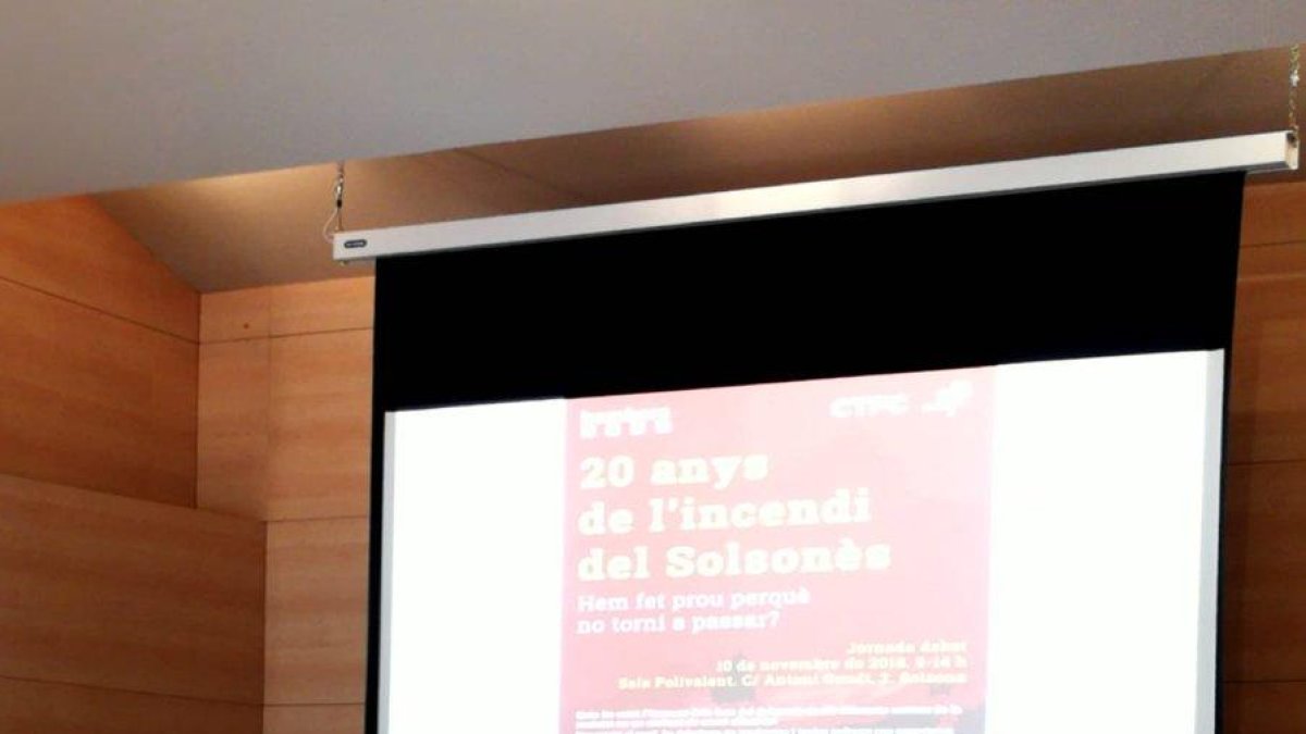 El conseller Miquel Buch presidió la jornada de ayer.