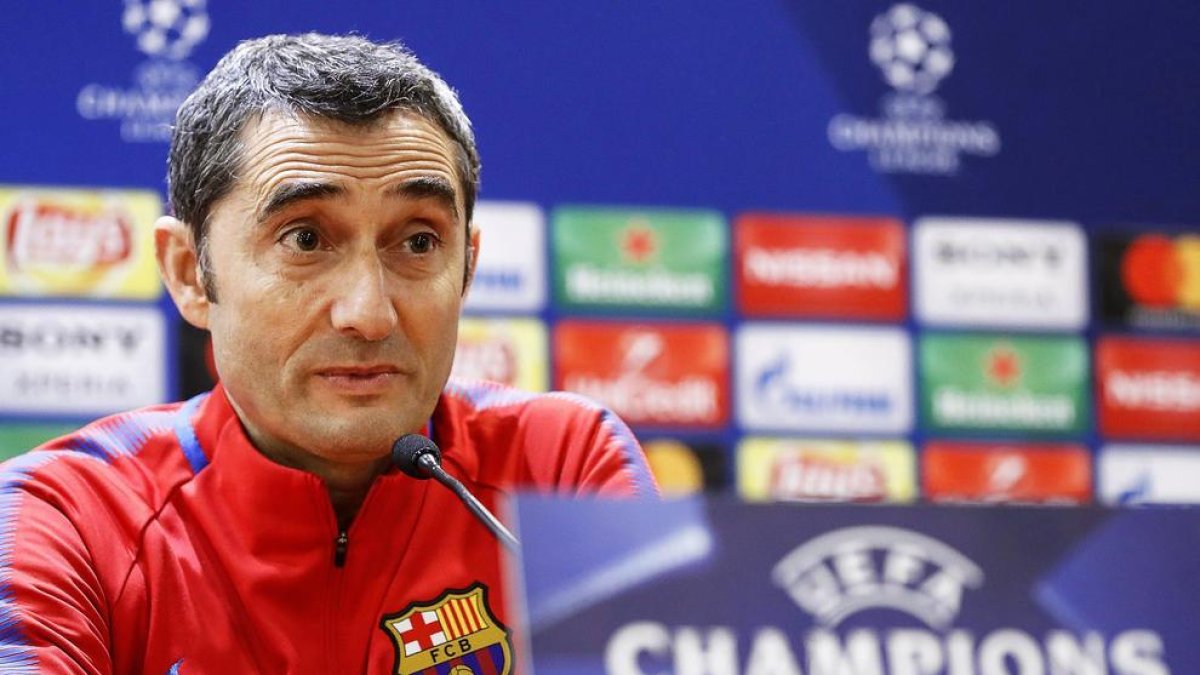 Ernesto Valverde, durante la rueda de prensa que ofreció ayer en el Olímpico de Roma.