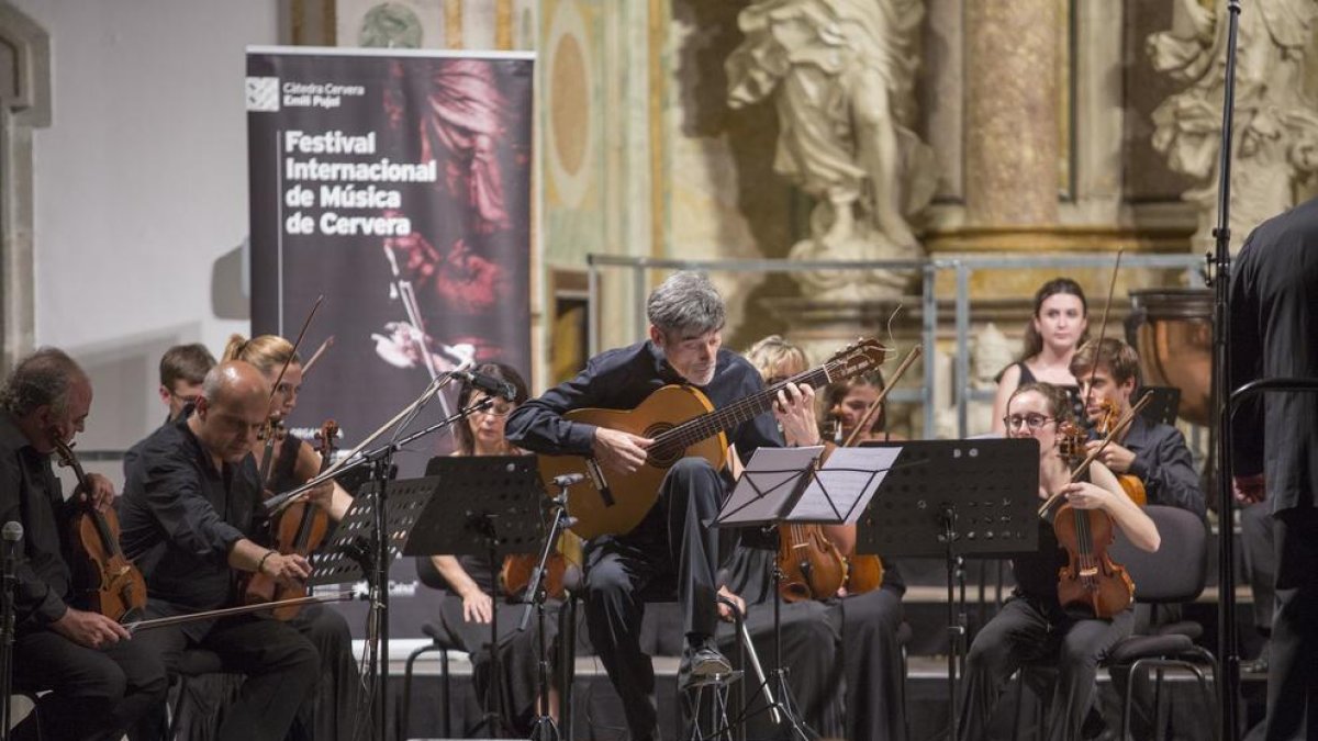 El guitarrista Carles Trepat, en el Festival de Música de Cervera.