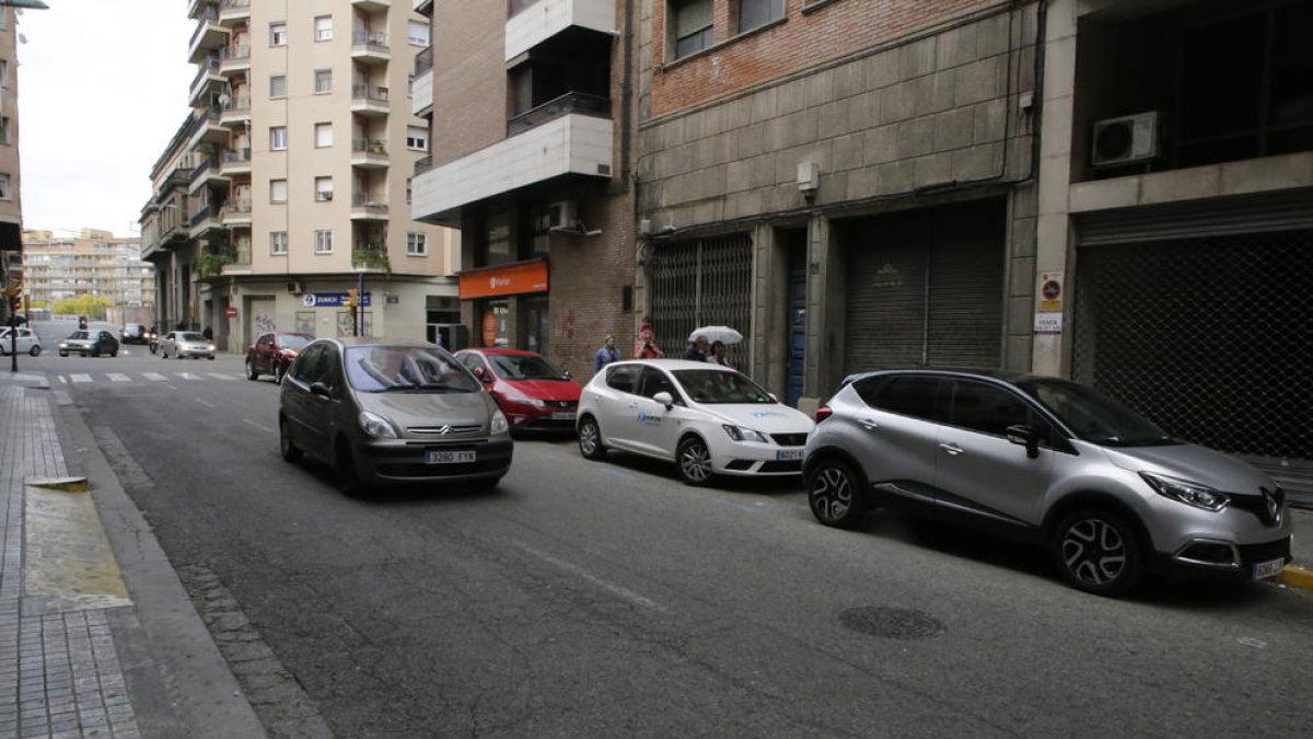 La calle Comtes d’Urgell, entre Anselm Clavé y Príncep de Viana.