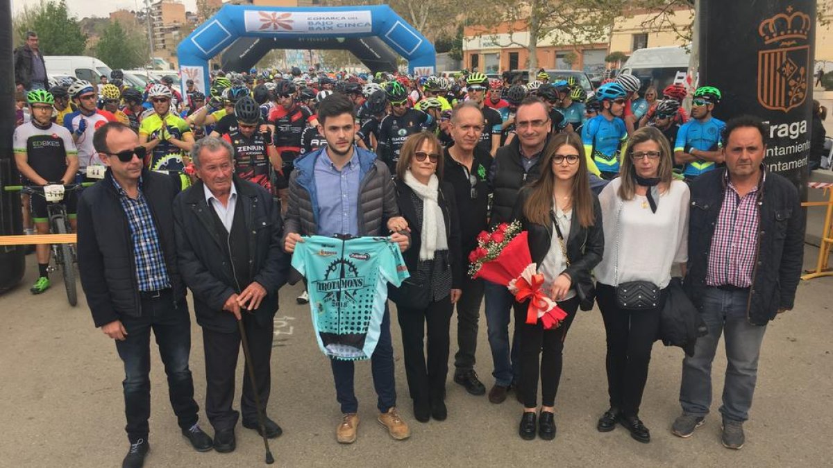 La familia de Rafael Gallego en el homenaje del pasado sábado.